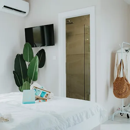 Sunset Waves Boutique *