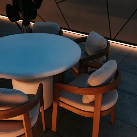 Sunset Waves Boutique Apartman