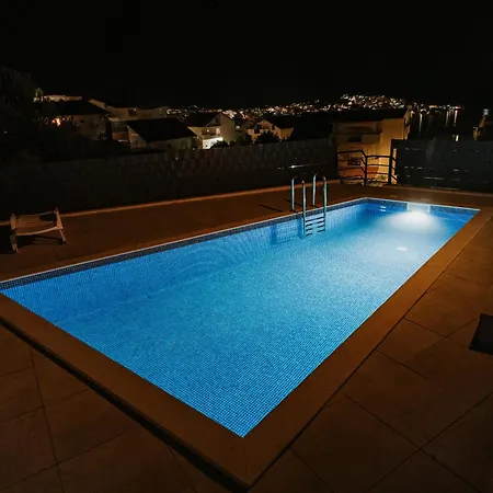 Apartment Sunset Waves Boutique