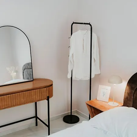 Sunset Waves Boutique *