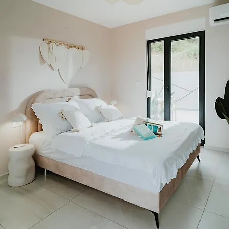 Sunset Waves Boutique Apartman Trogir