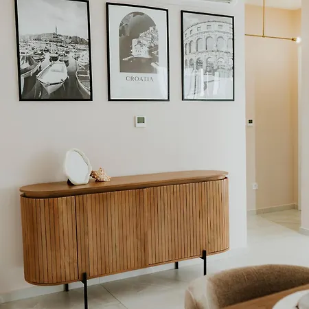 Sunset Waves Boutique Trogir