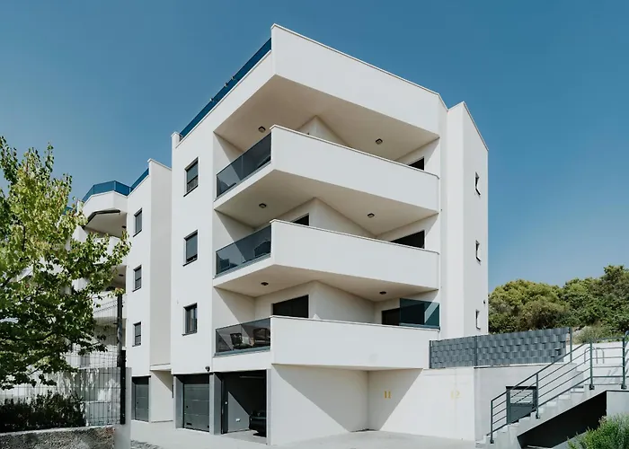 Sunset Waves Boutique