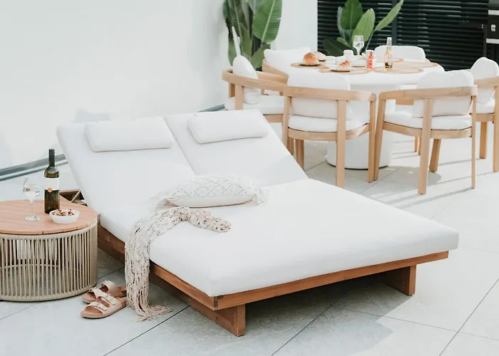 Sunset Waves Boutique Trogir