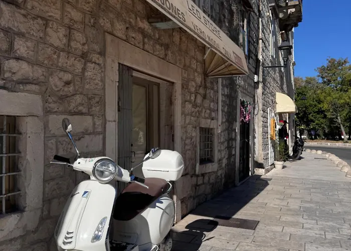 Sunset Waves Boutique * Trogir